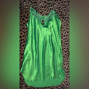 💚Secret Treasures Green Satin Nightie💚